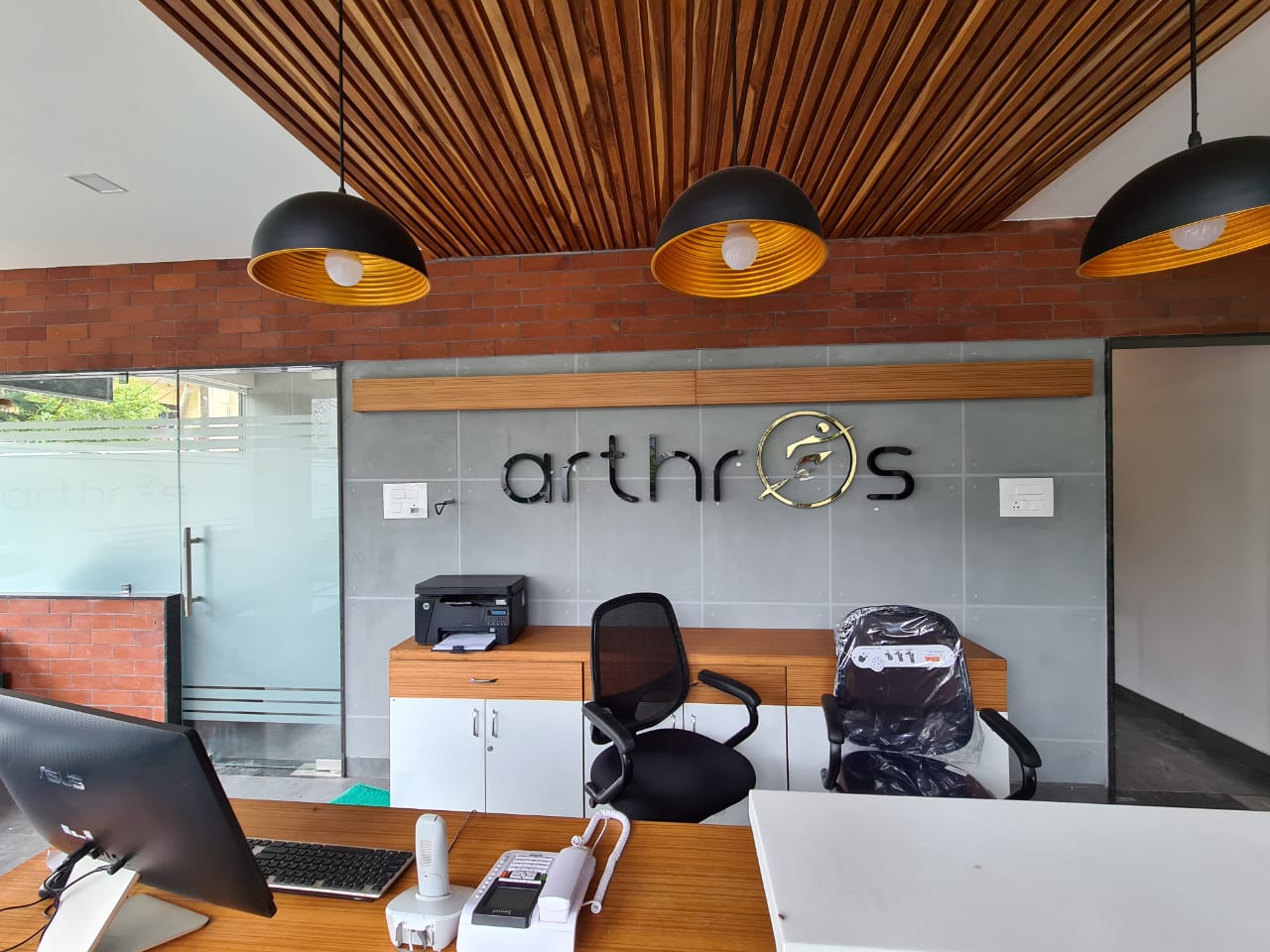 Arthros Clinic-photo