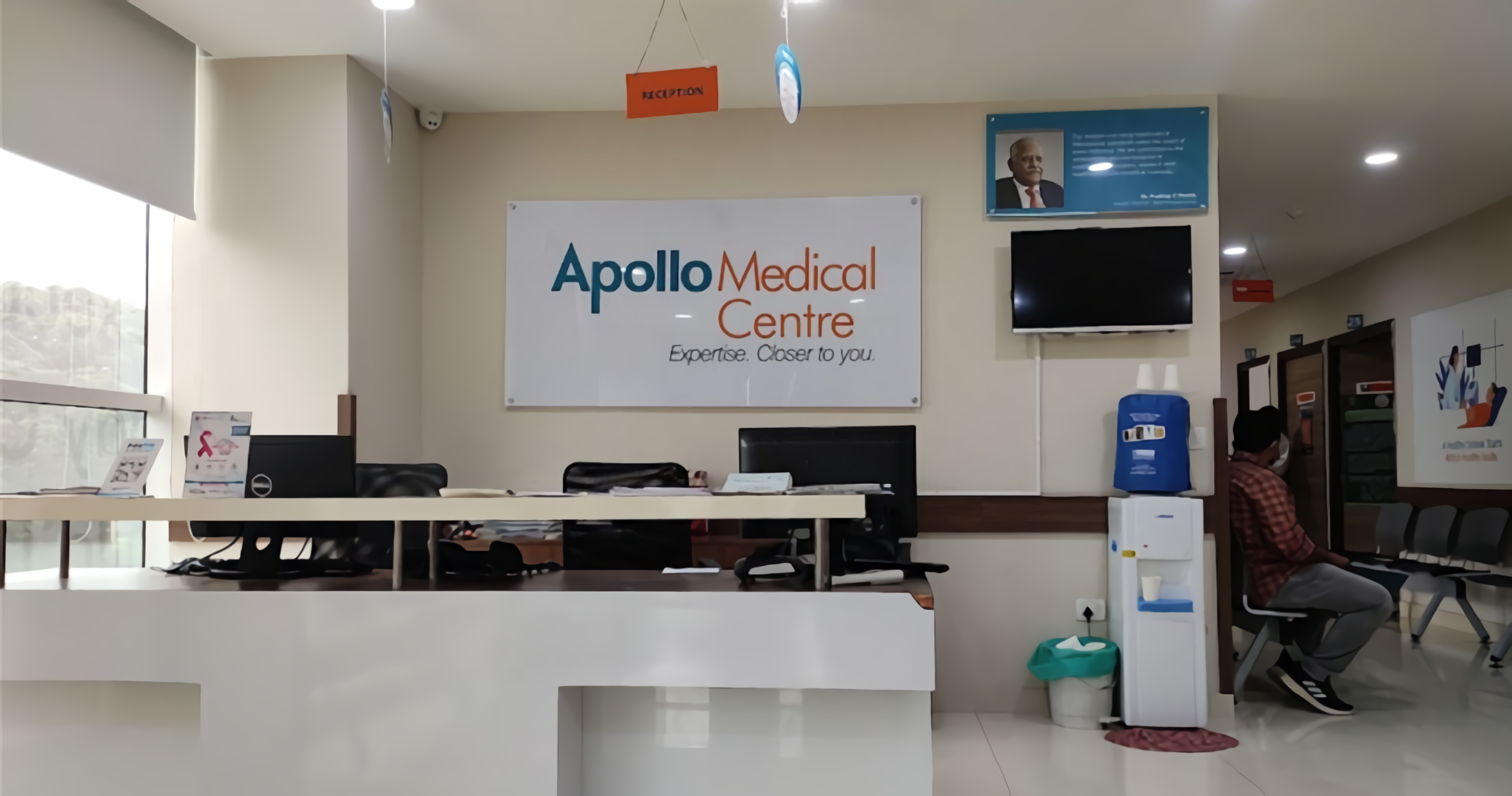 Apollo Medical Centre-photo