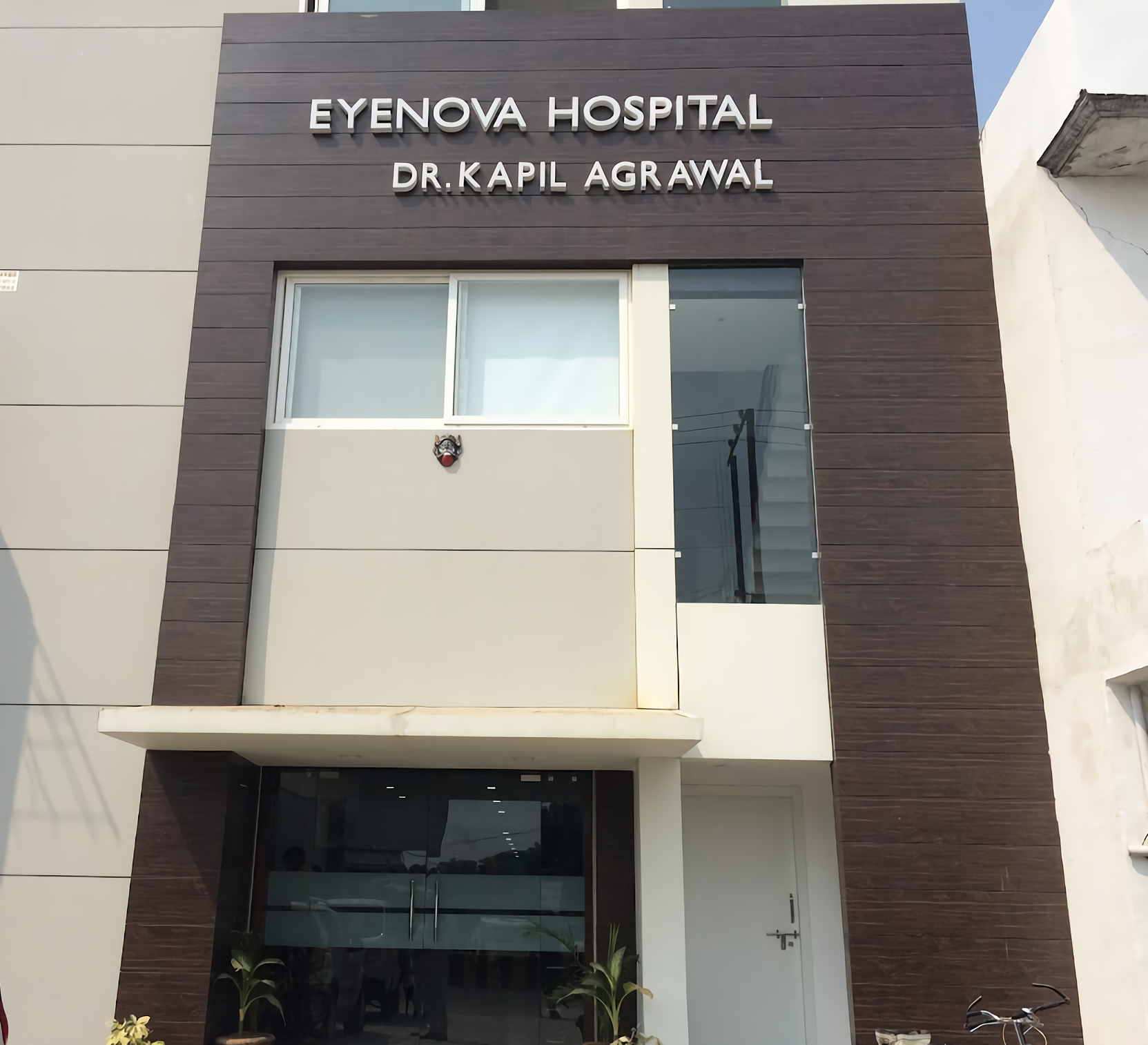 Eyenova Hospital