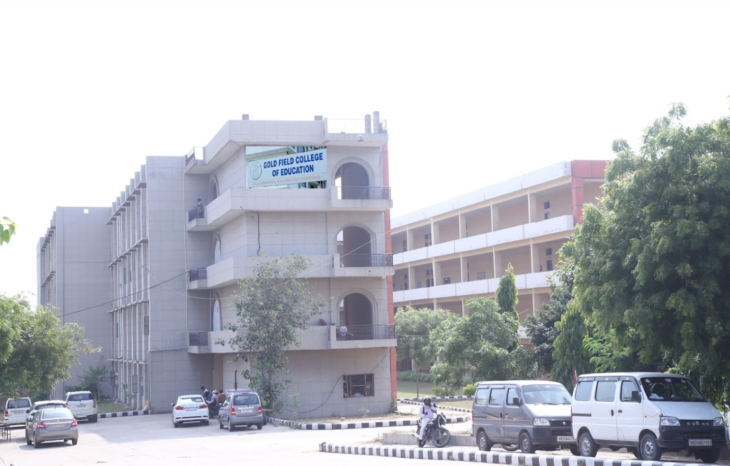 Gold Field Institute of Medical Sciences & Research