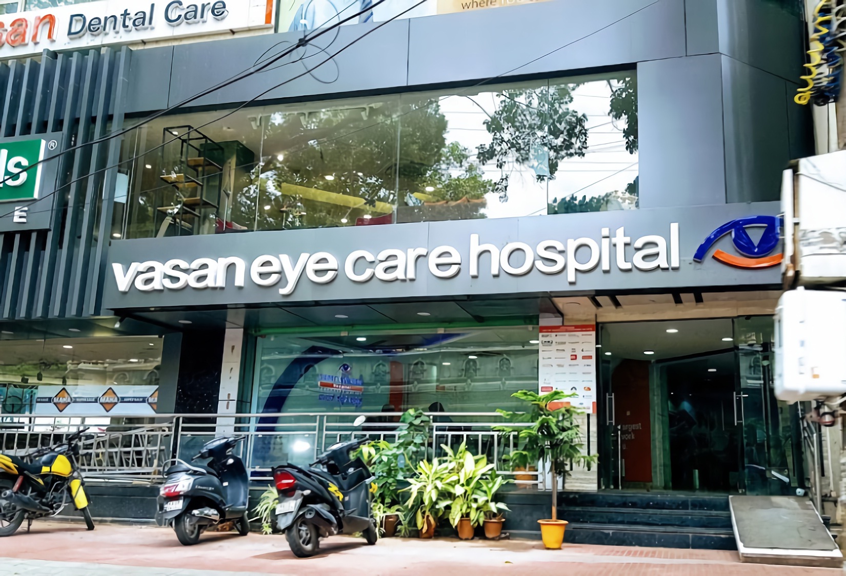 Vasan Eye Care Hospital