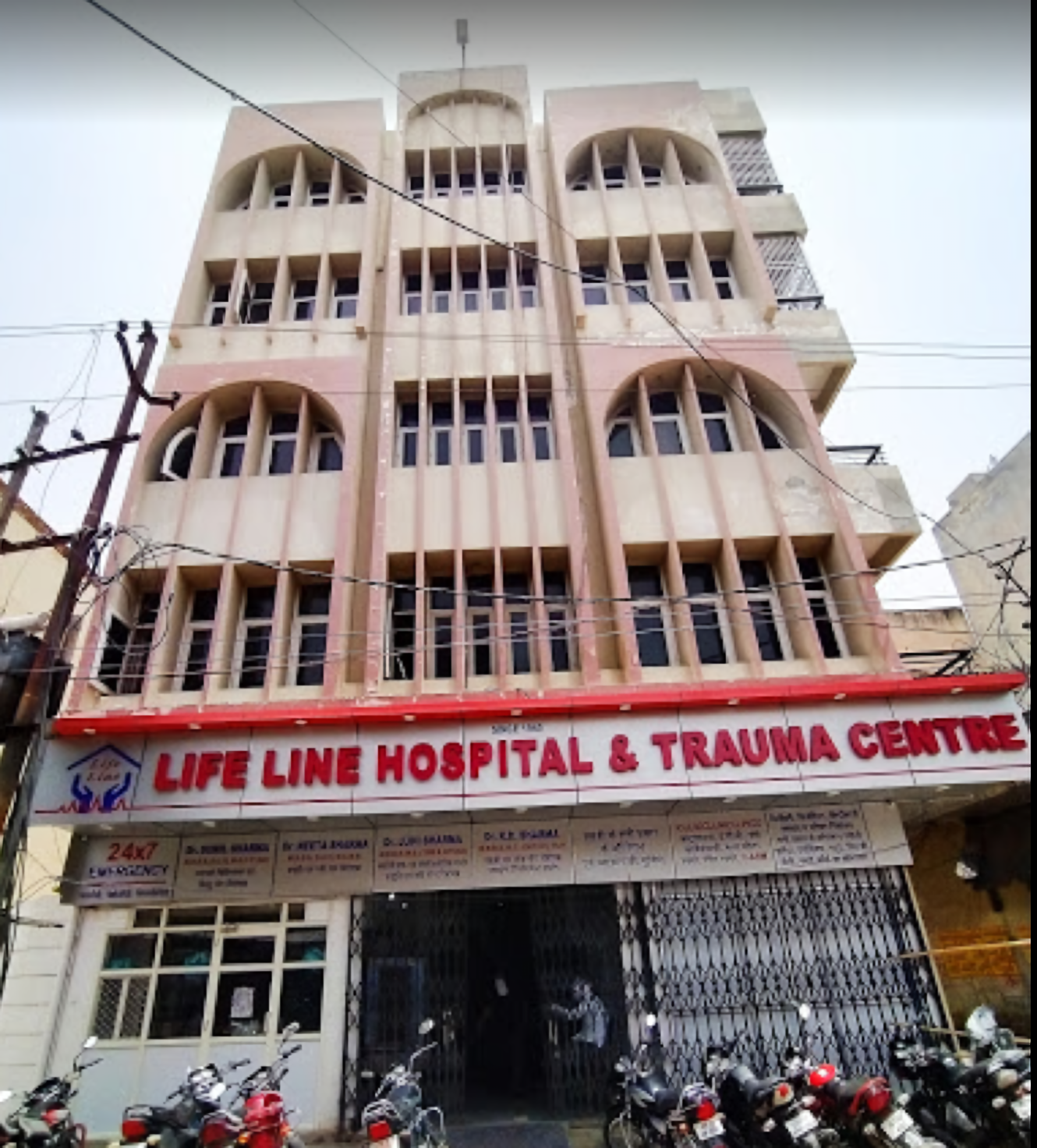 Life Line Hospital And Diagnostic Centre