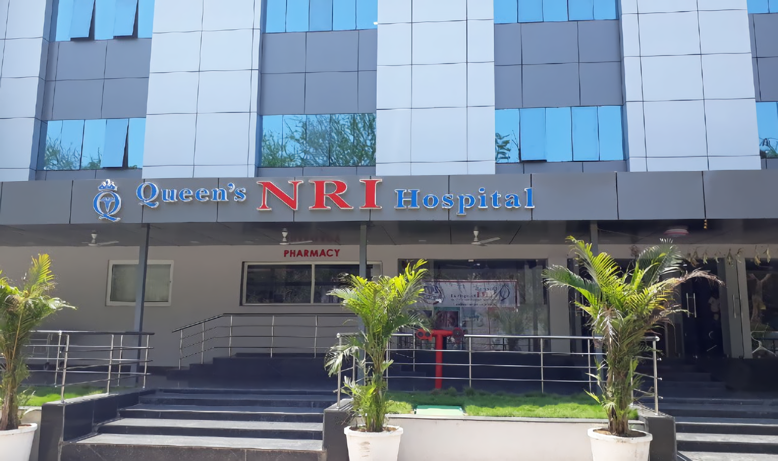 Queen's NRI Hospital Vizianagaram Santha Pet