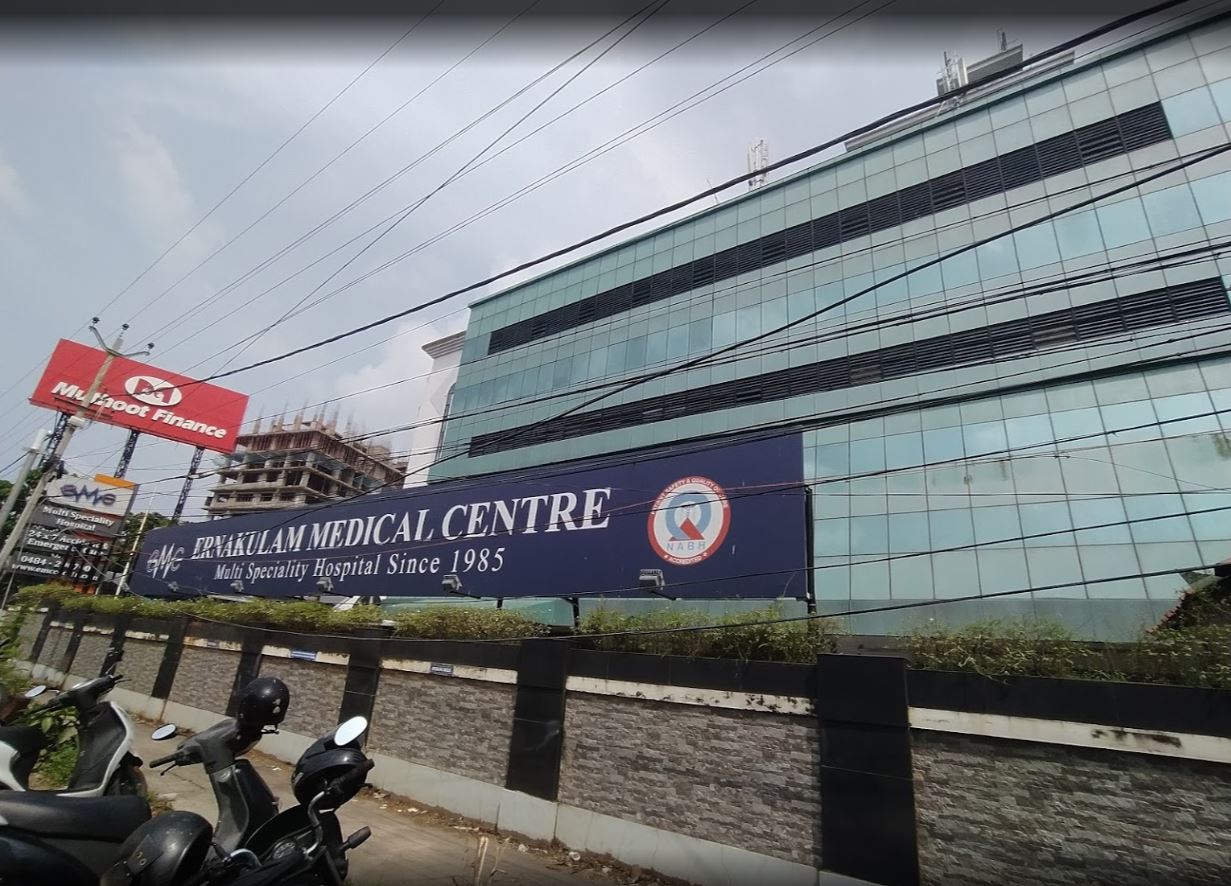 Ernakulam Medical Centre photo