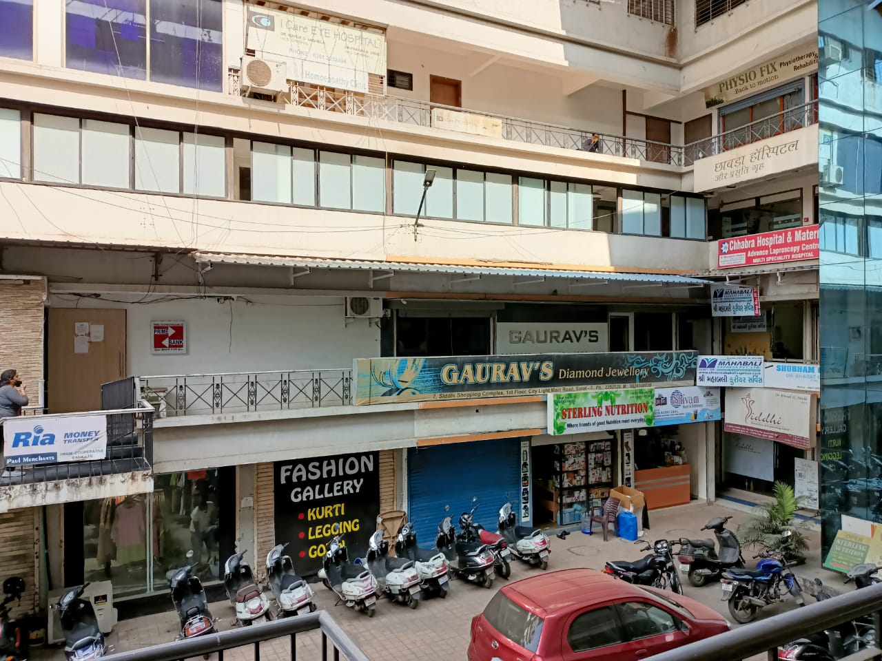 Chhabra Hospital & Maternity Home