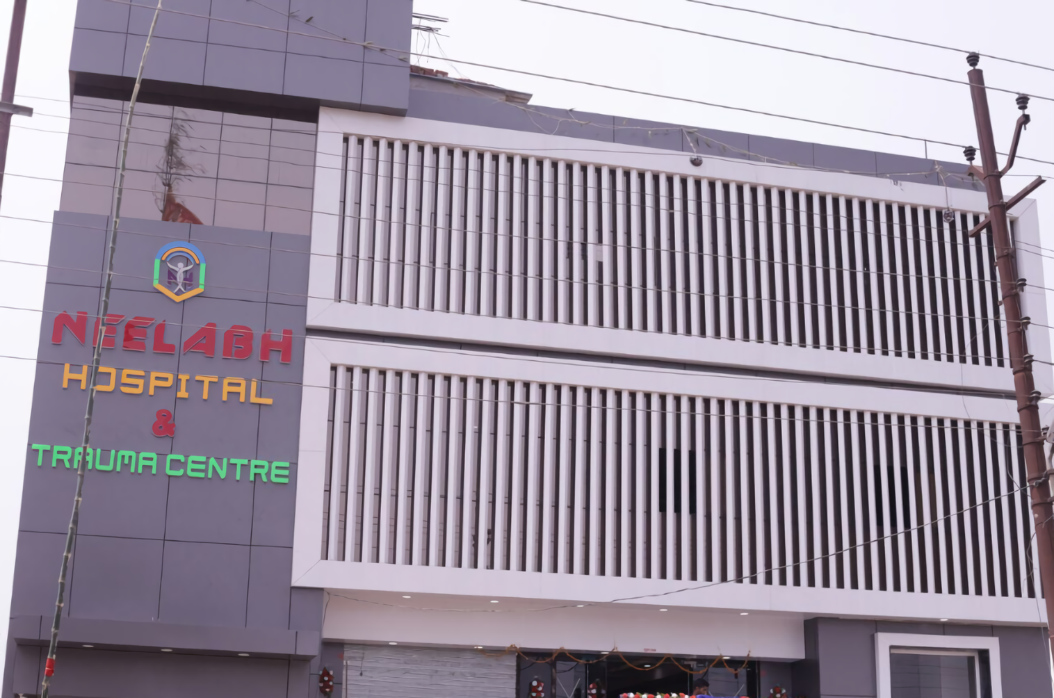 Neelabh Hospital & Trauma Centre