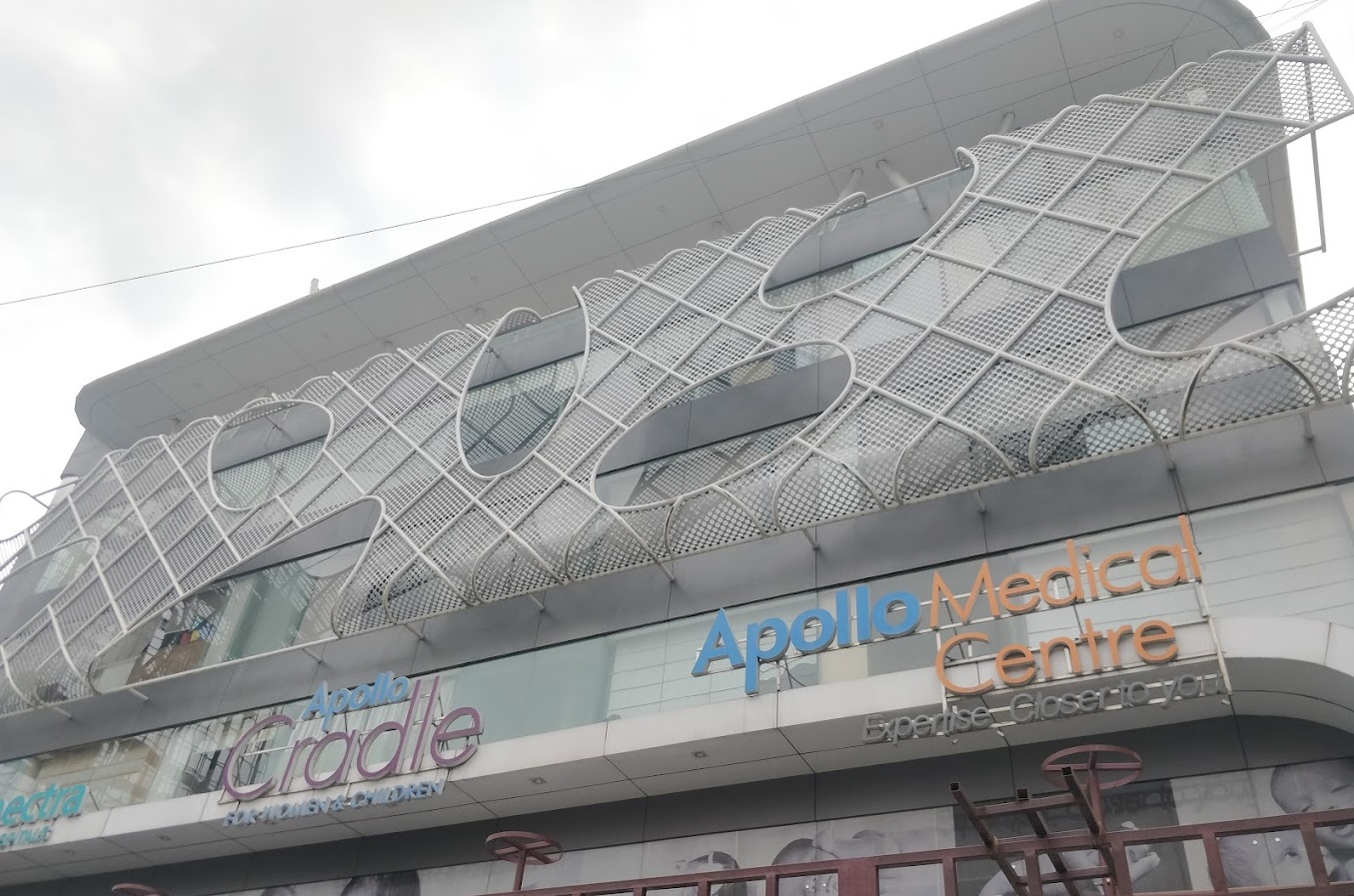 Apollo Cradle & Children's Hospital