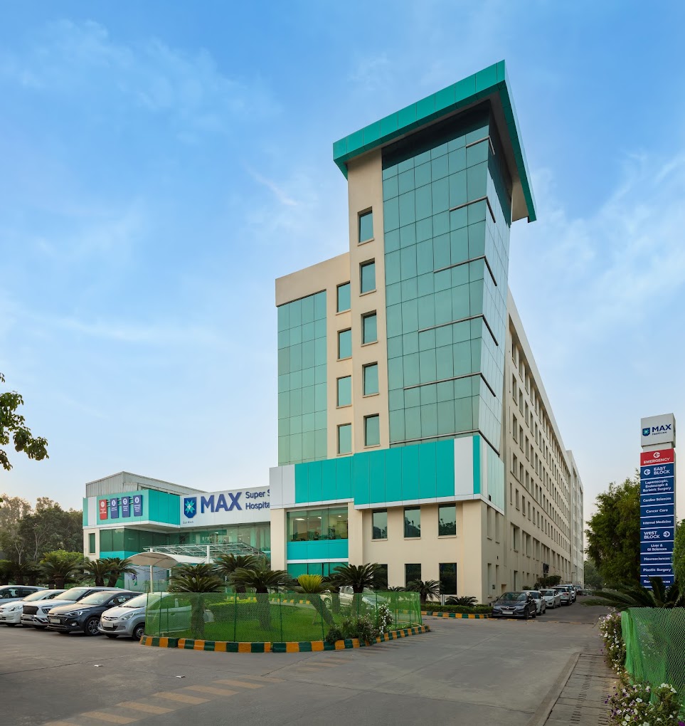 Max Multi Speciality Centre - Noida