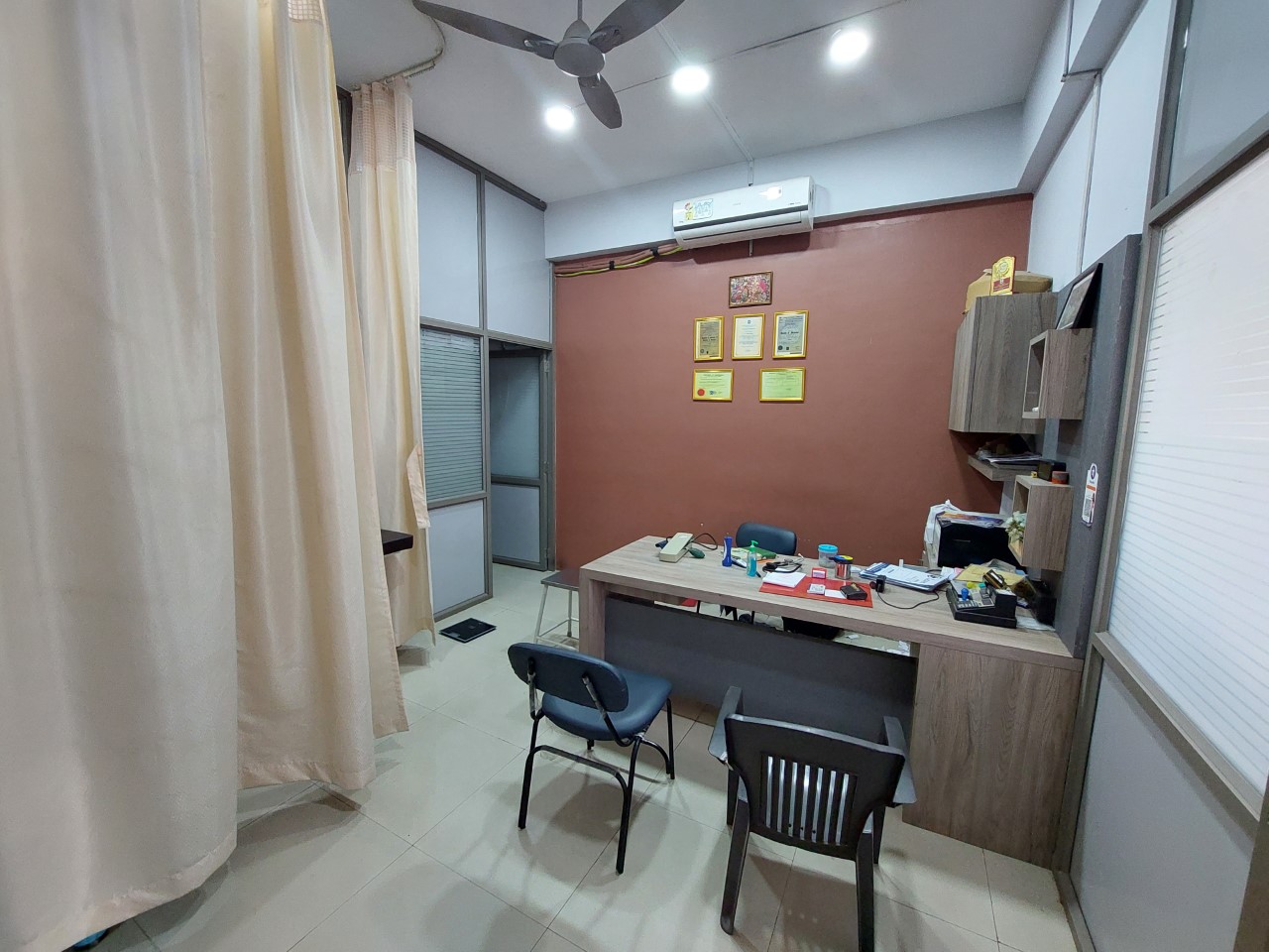 clinic-photo