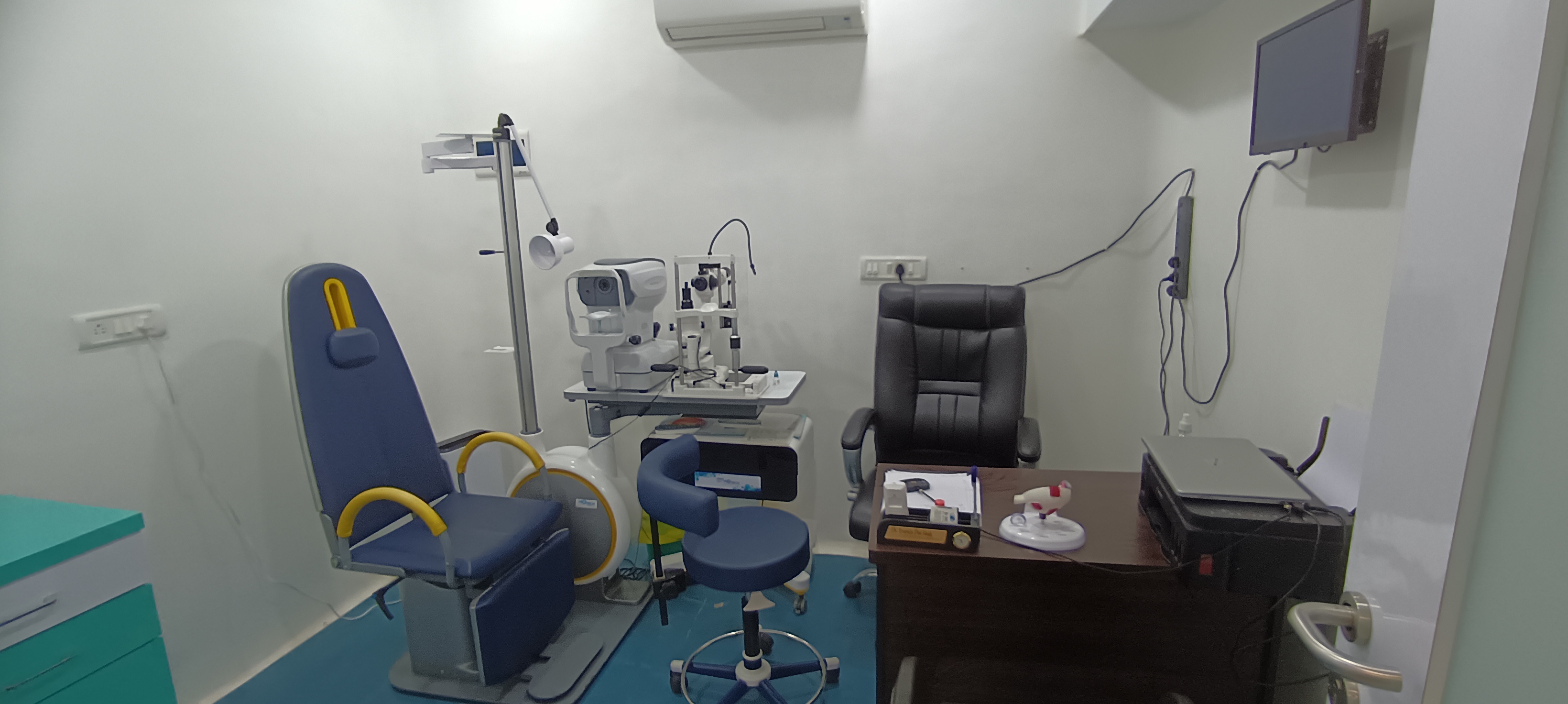 clinic-photo