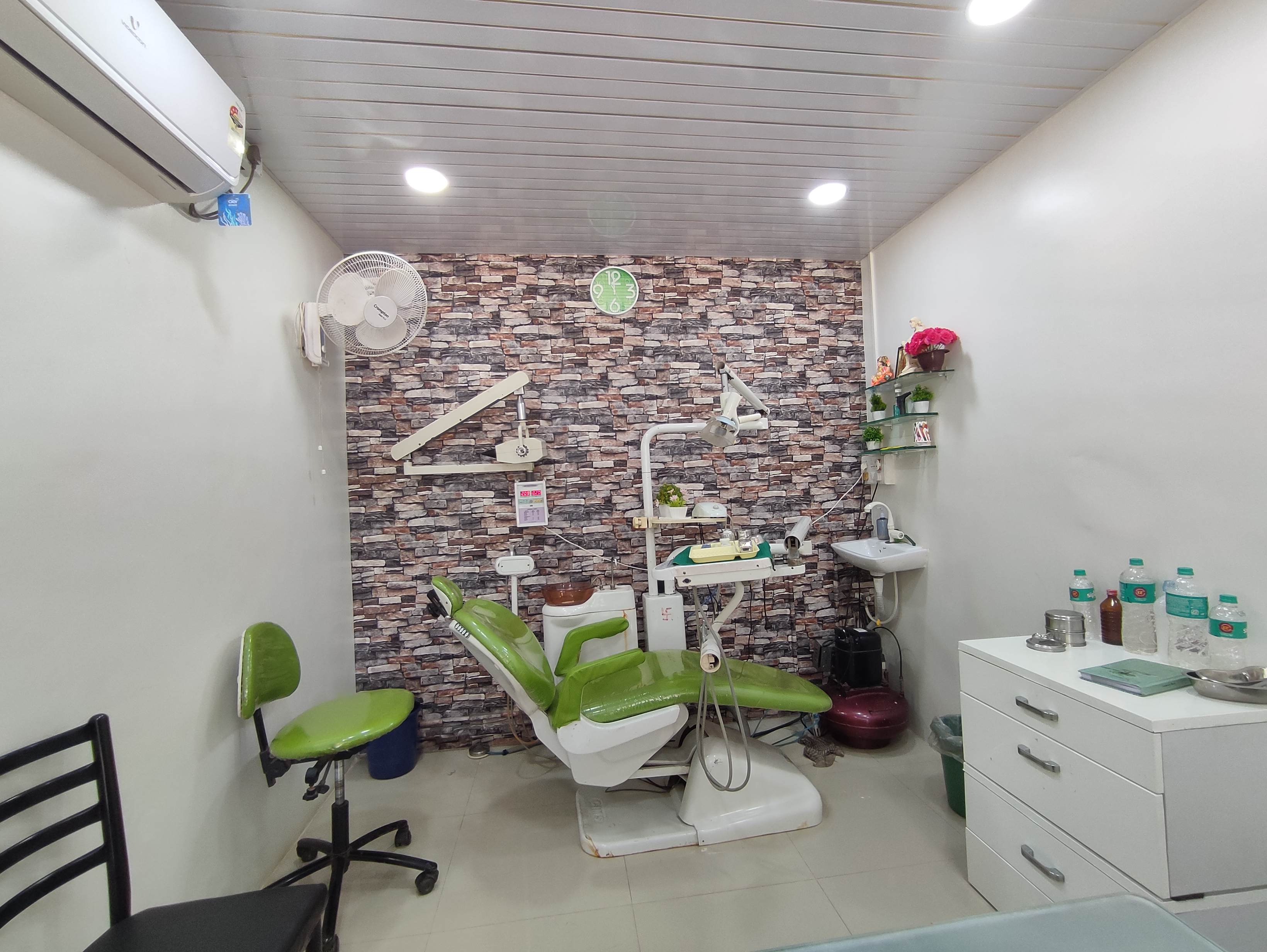 clinic-photo