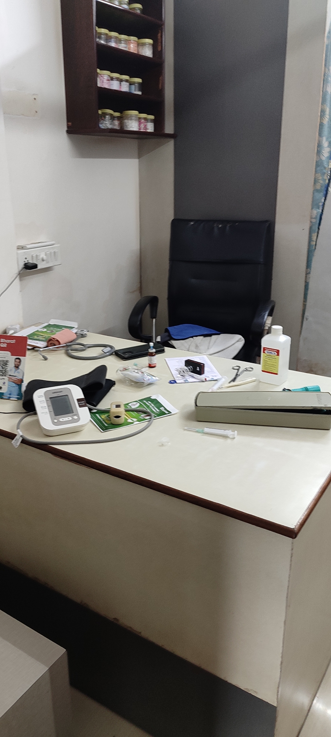 clinic-photo