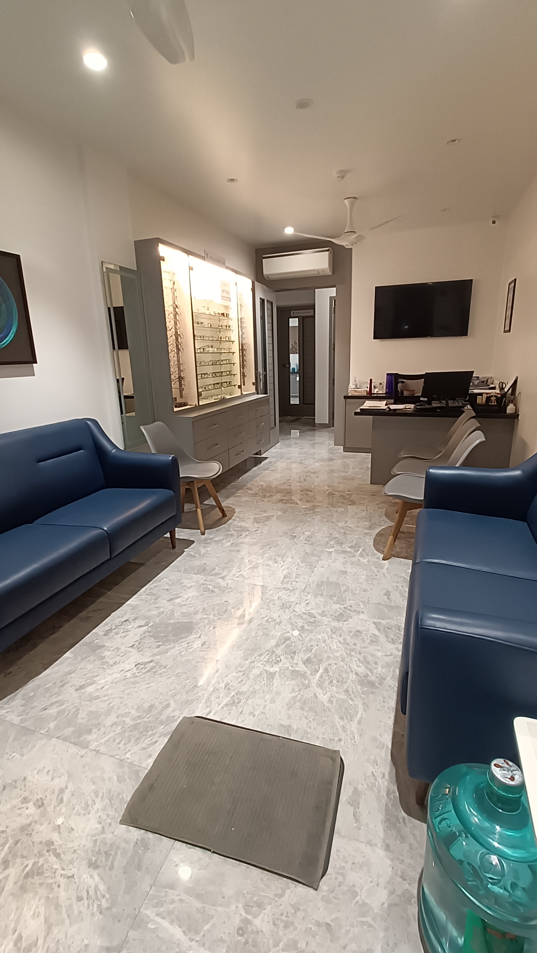 clinic-photo