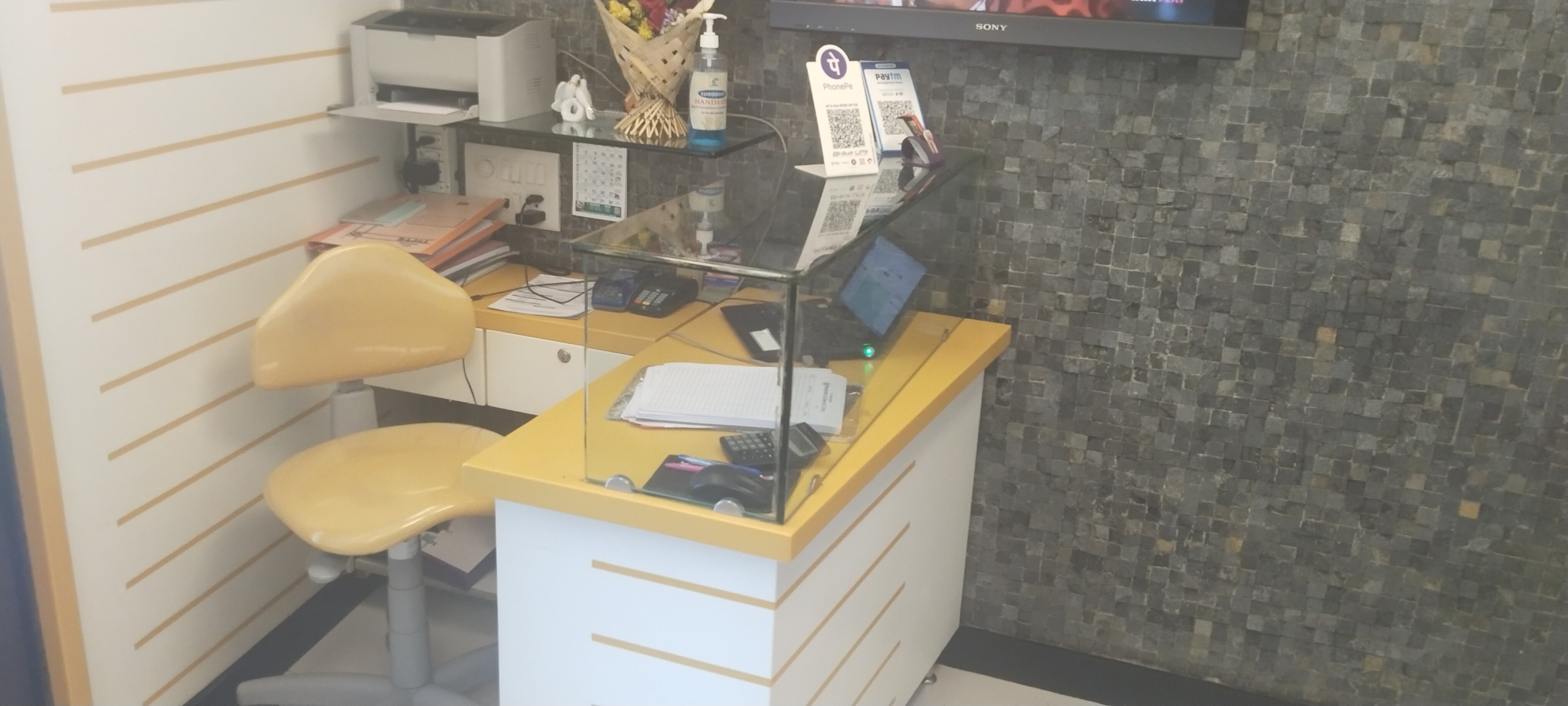 clinic-photo
