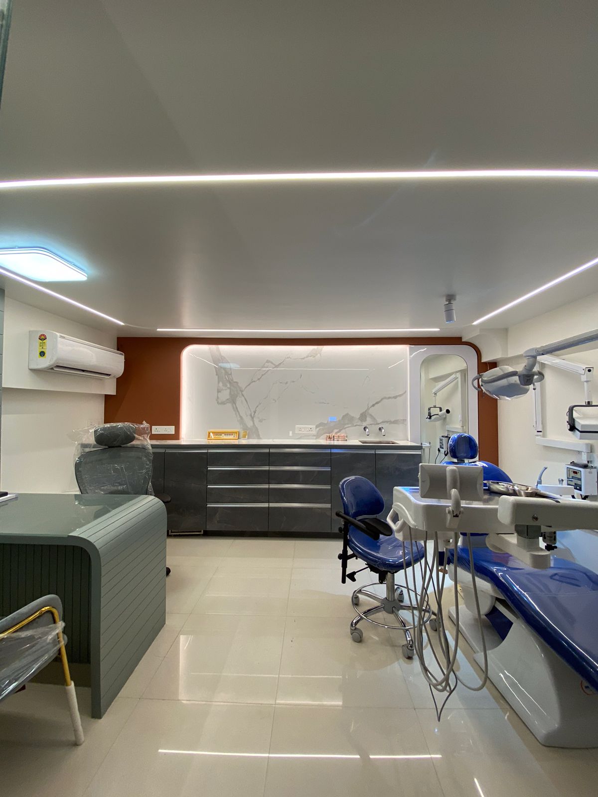 clinic-photo