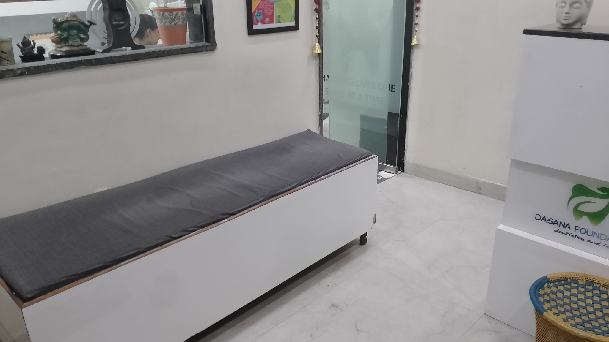 clinic-photo