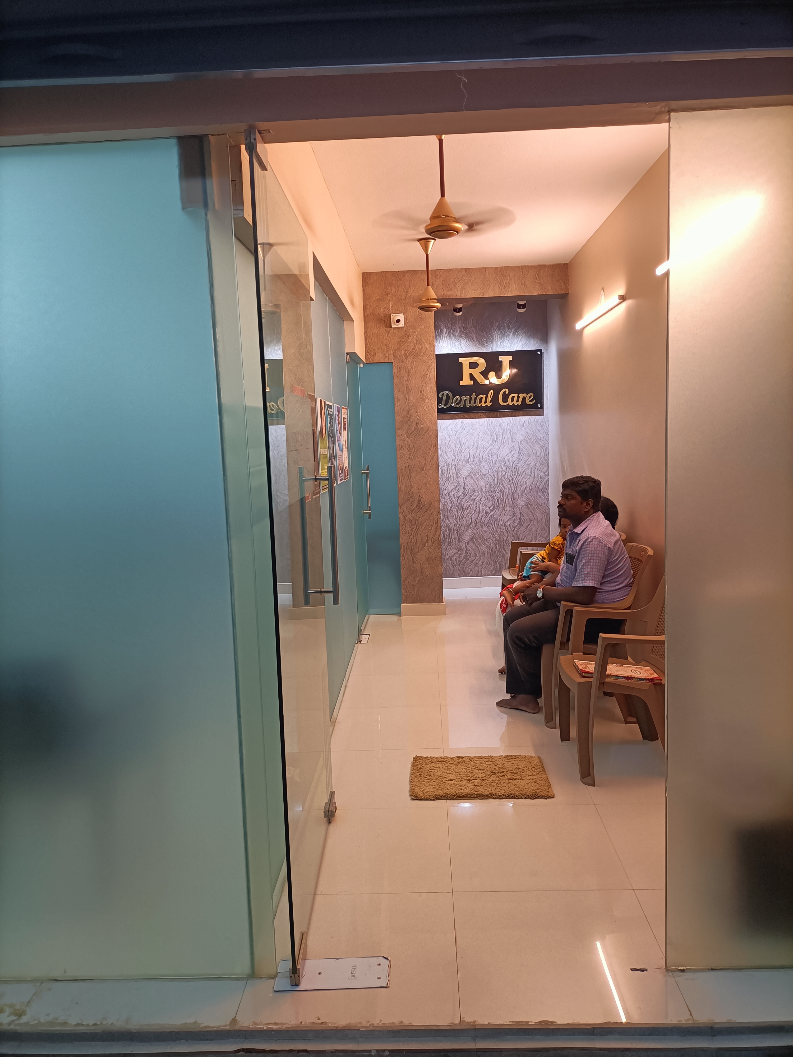 clinic-photo