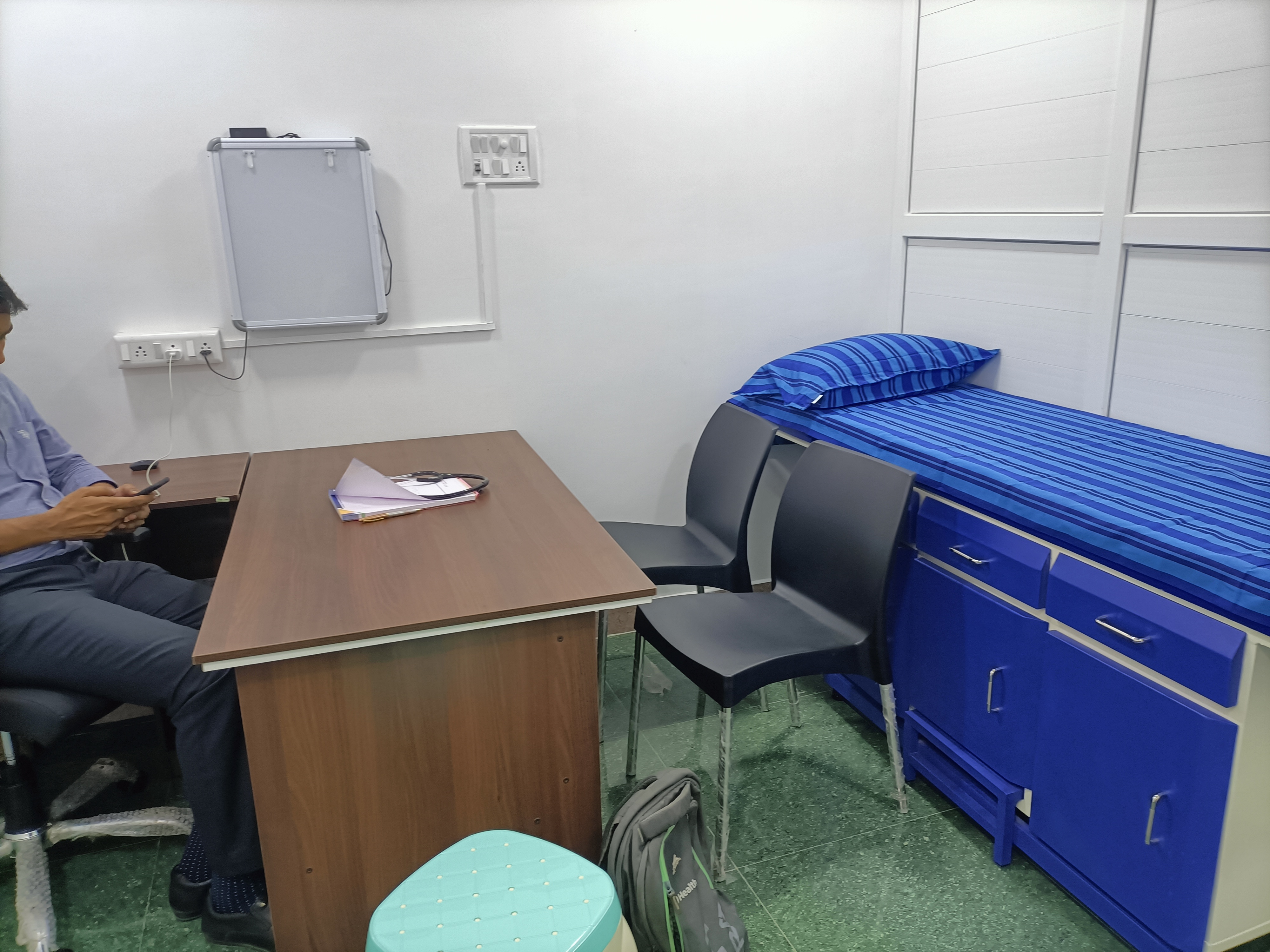 clinic-photo
