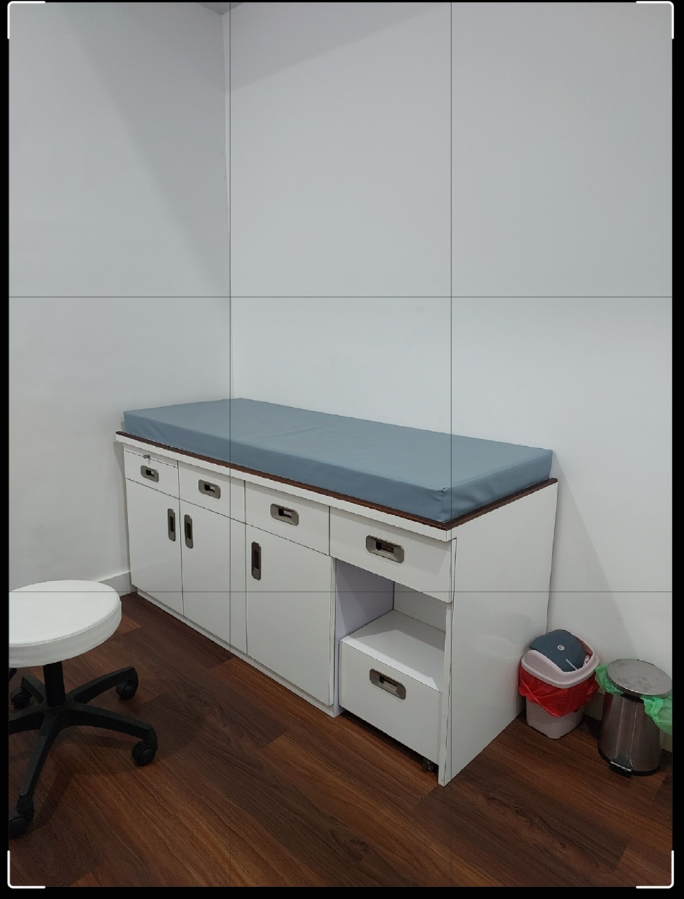 clinic-photo