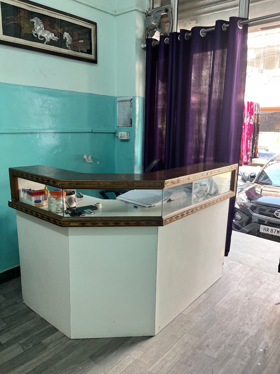 clinic-photo