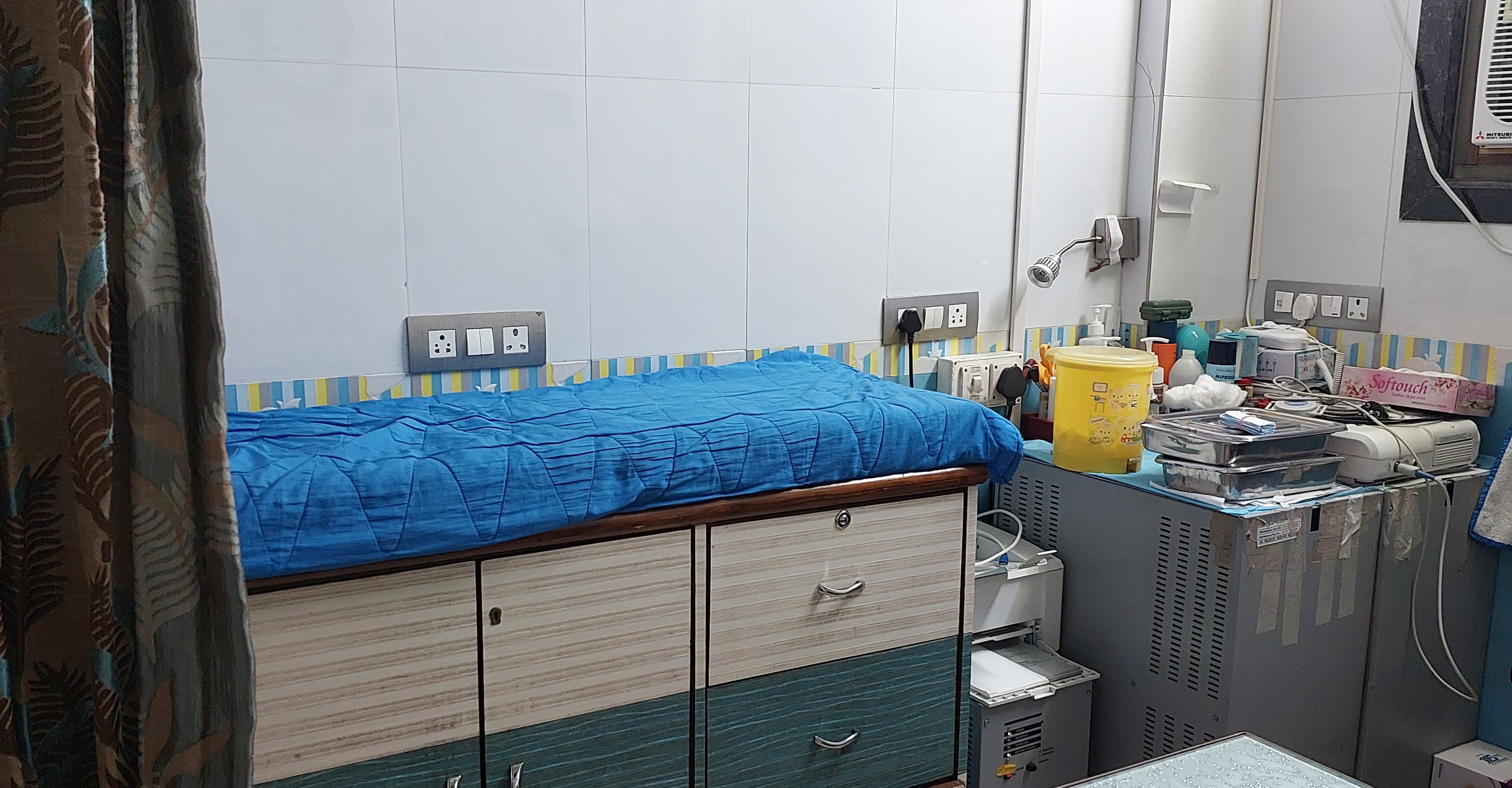 clinic-photo
