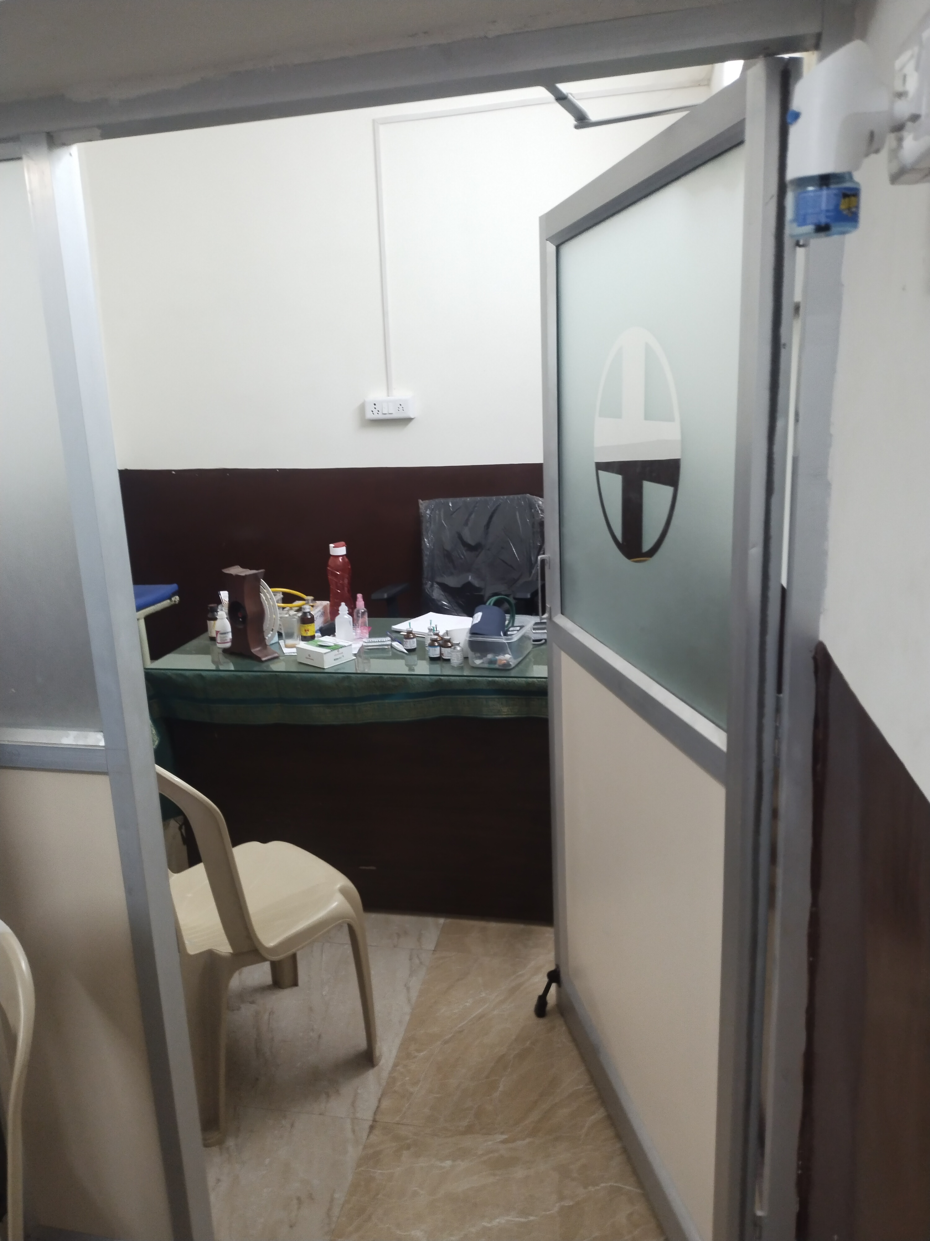 clinic-photo