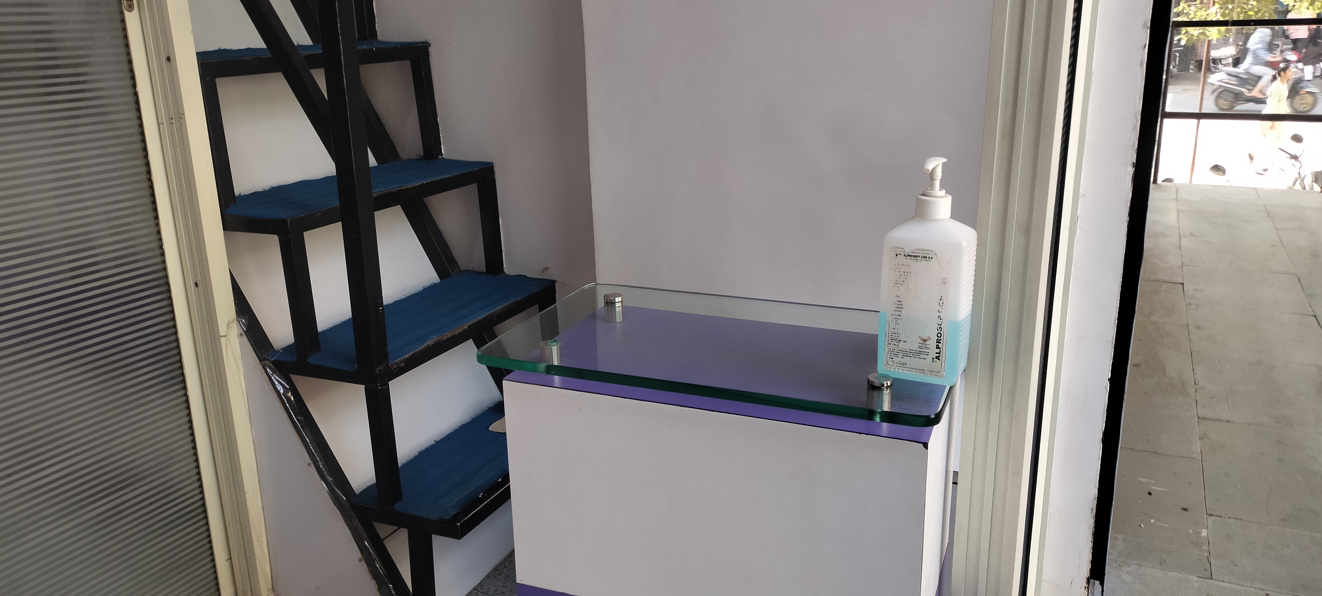 clinic-photo