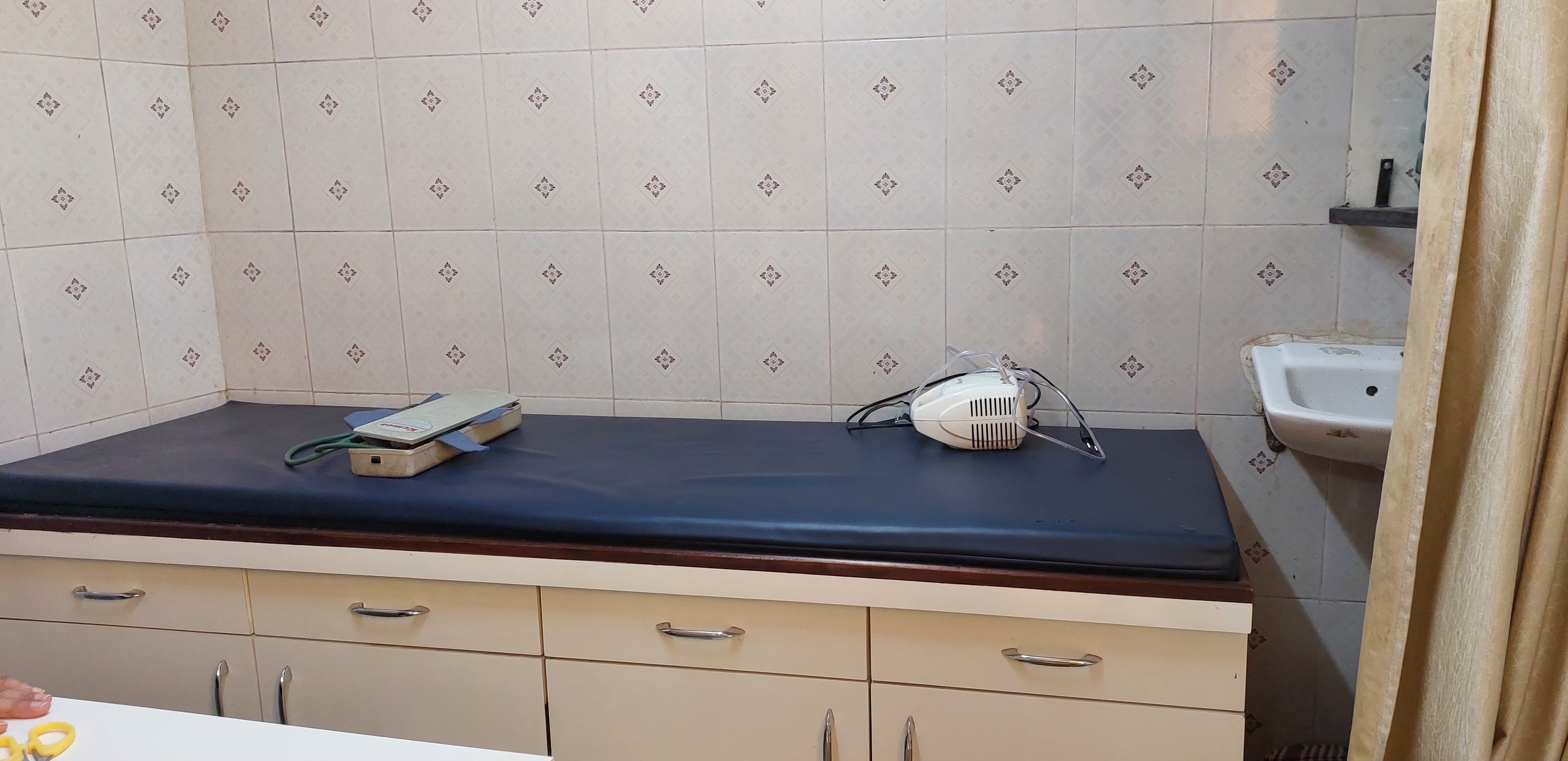 clinic-photo
