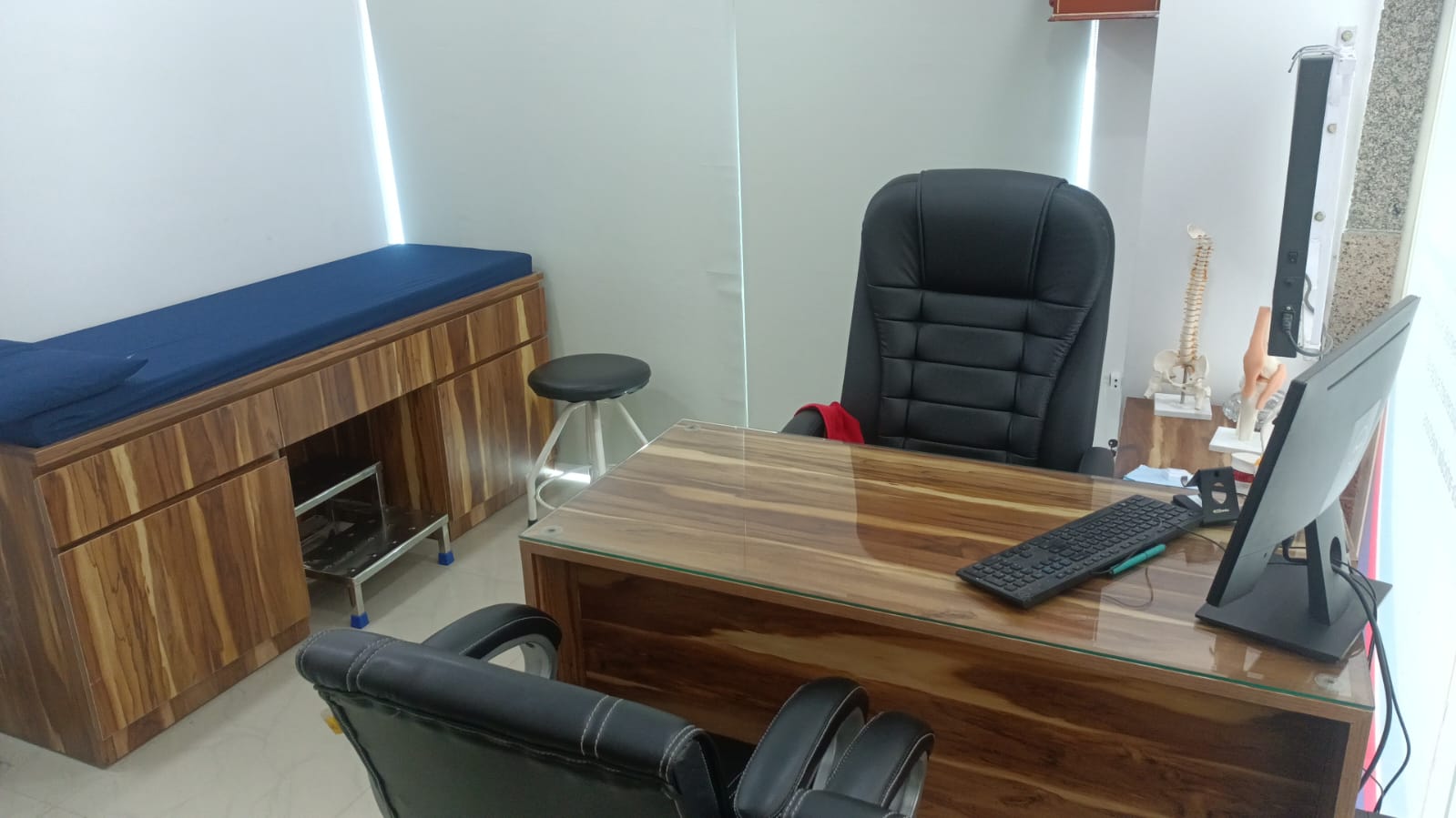 clinic-photo