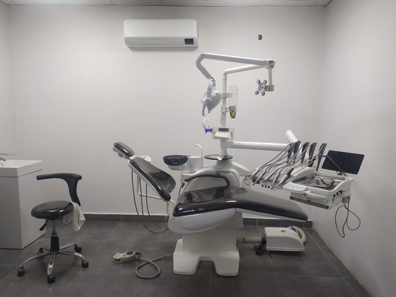 clinic-photo