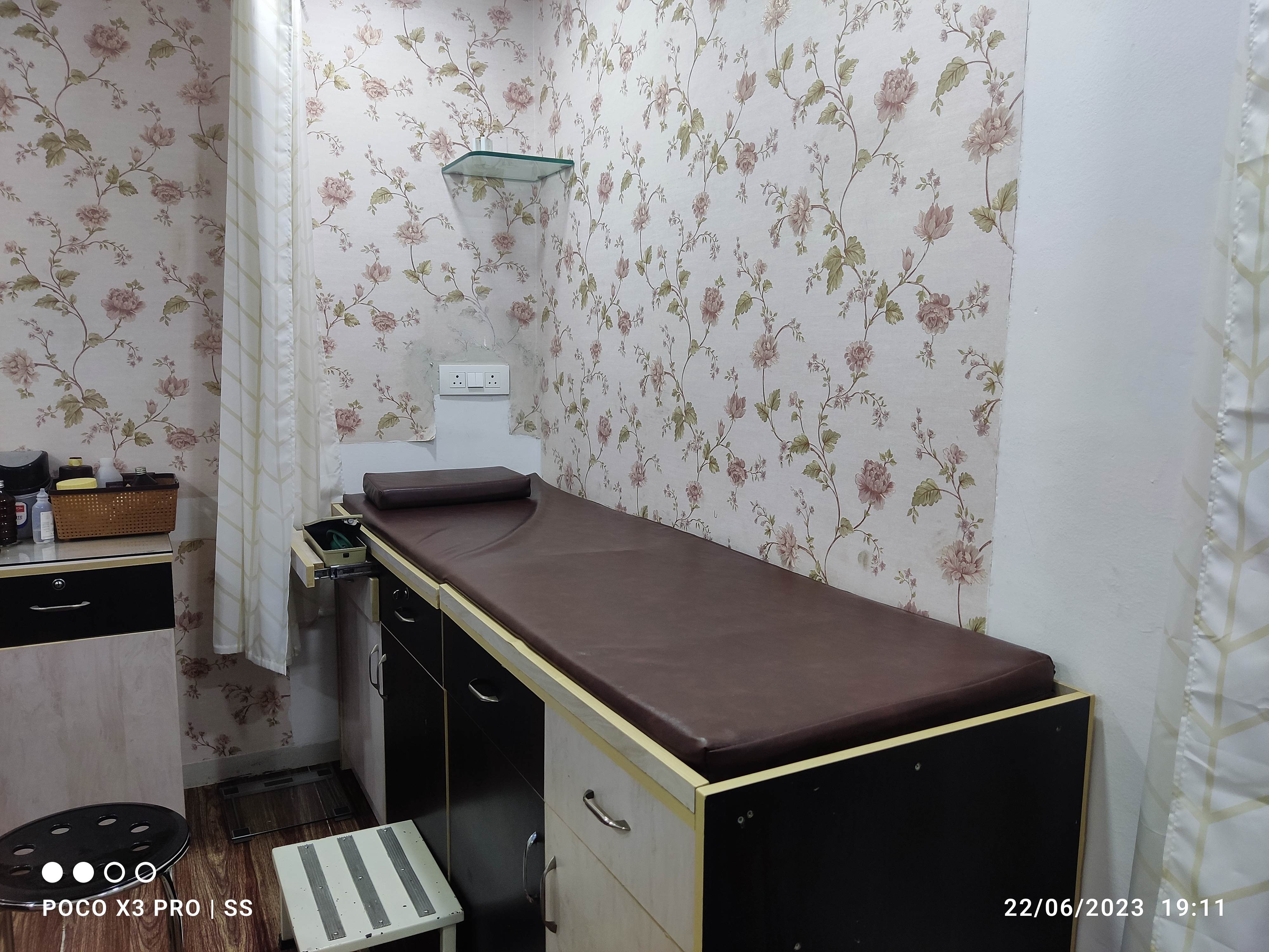 clinic-photo