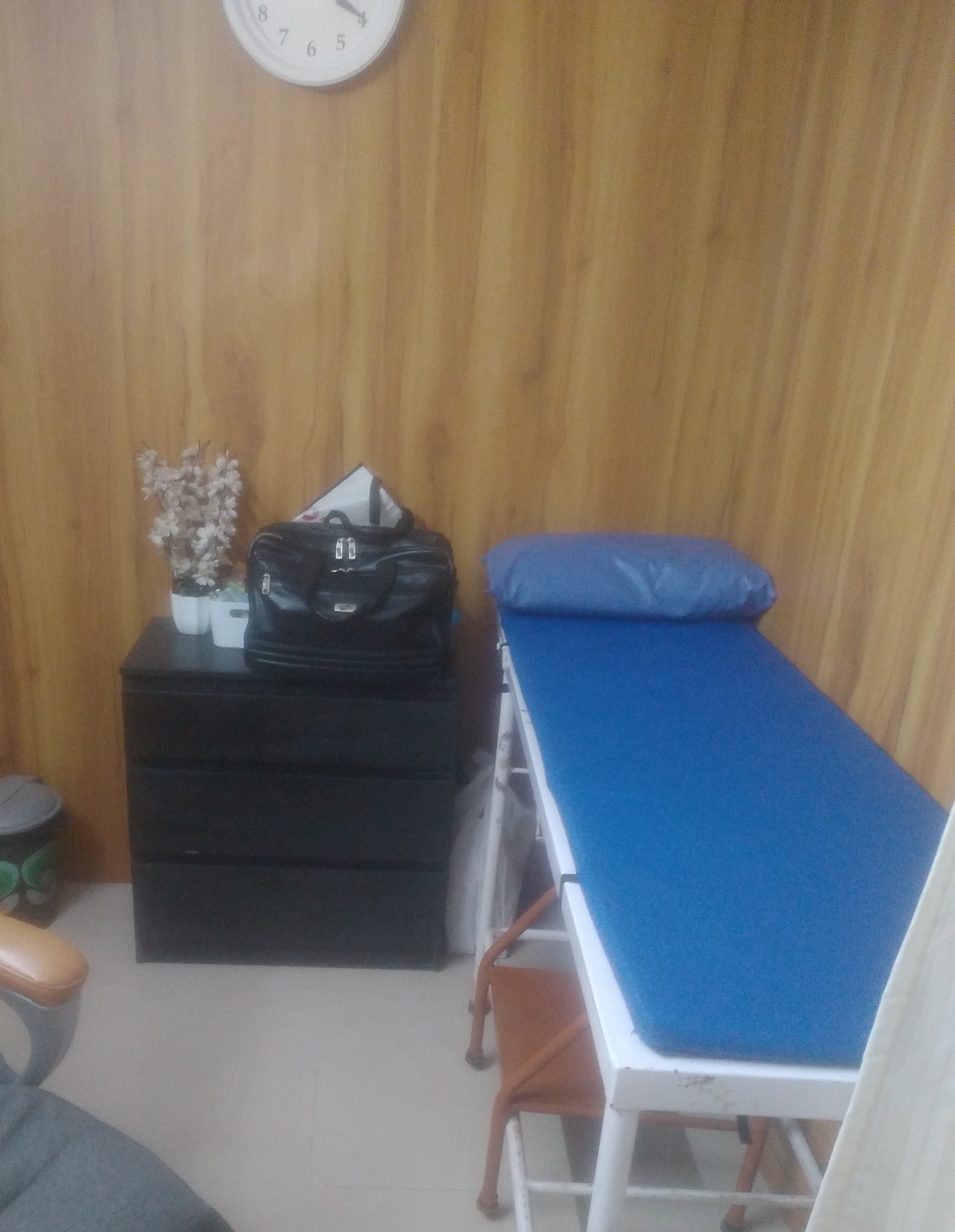 clinic-photo