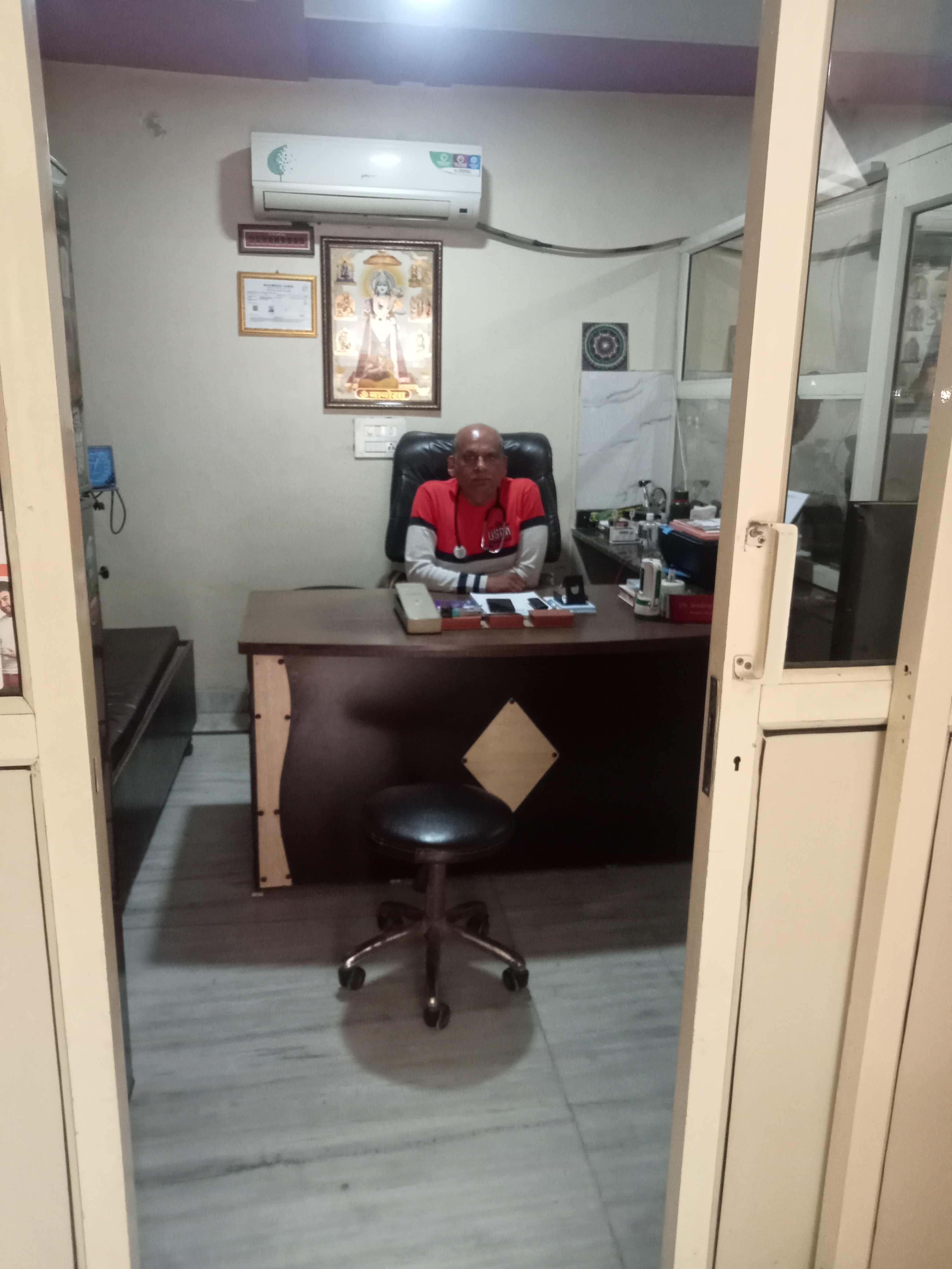 clinic-photo