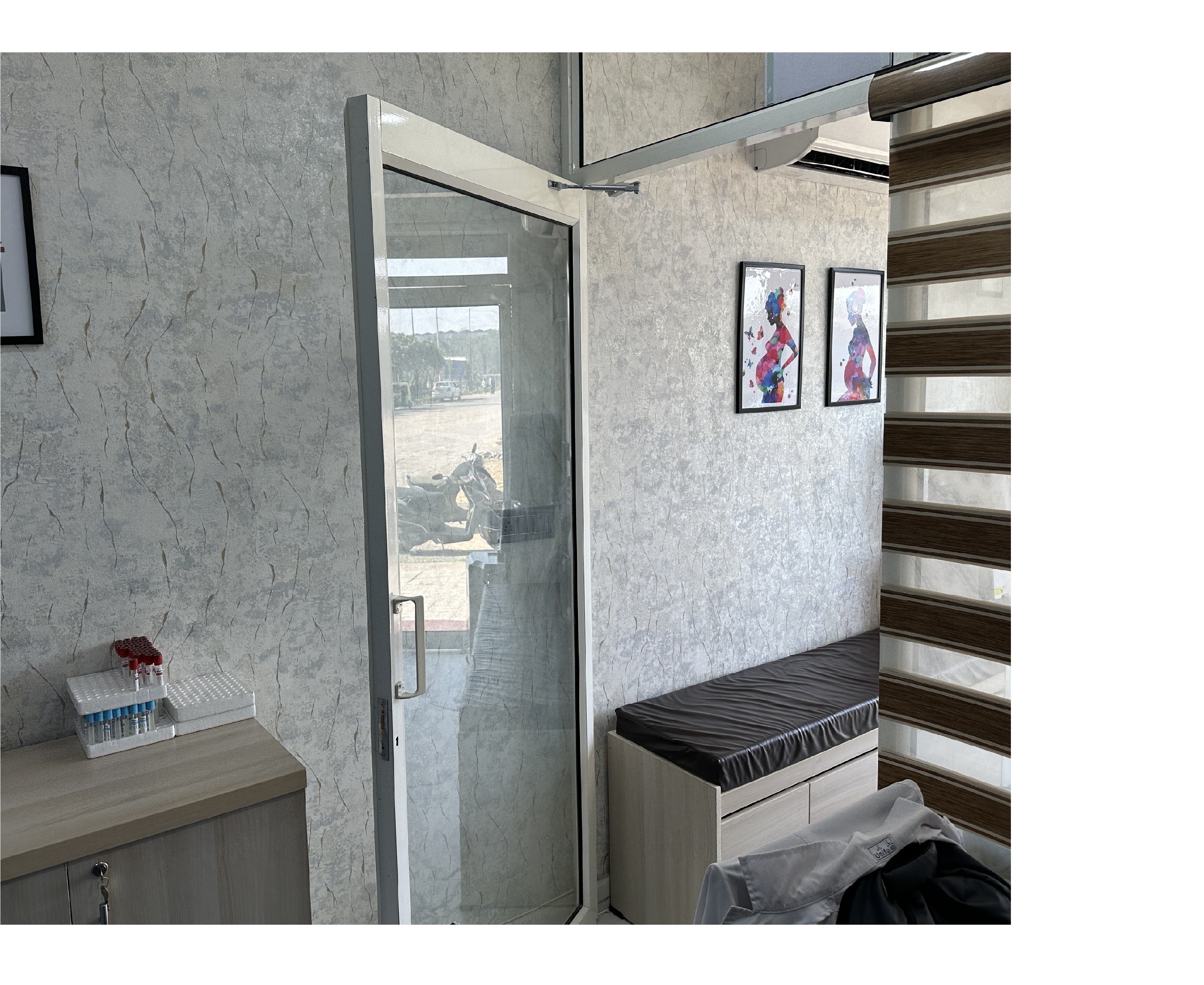 clinic-photo