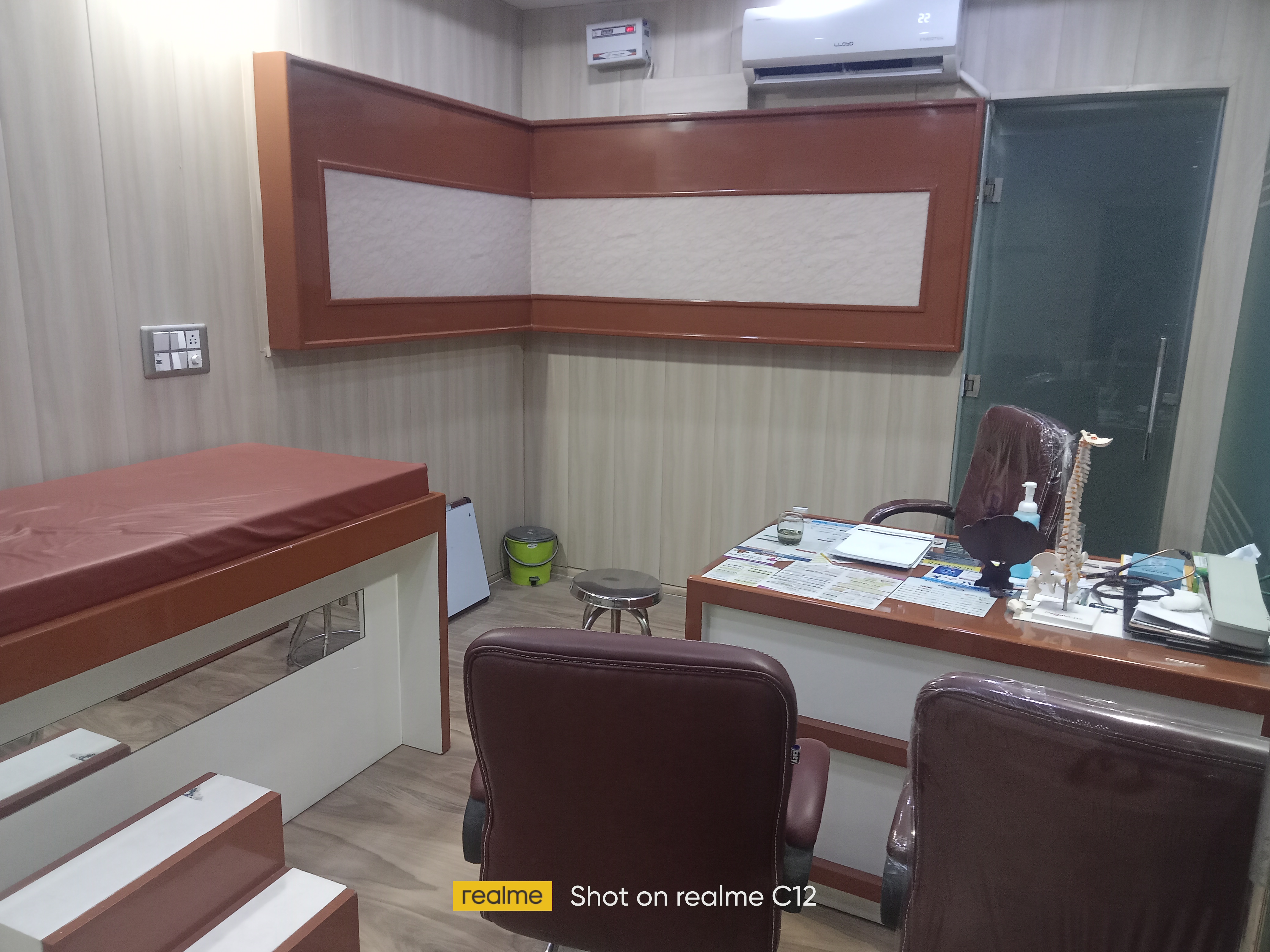 clinic-photo