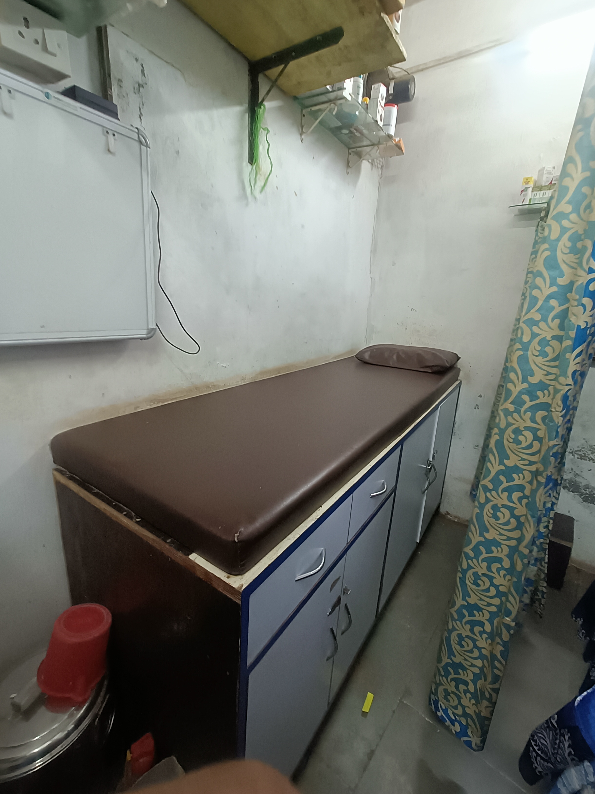 clinic-photo