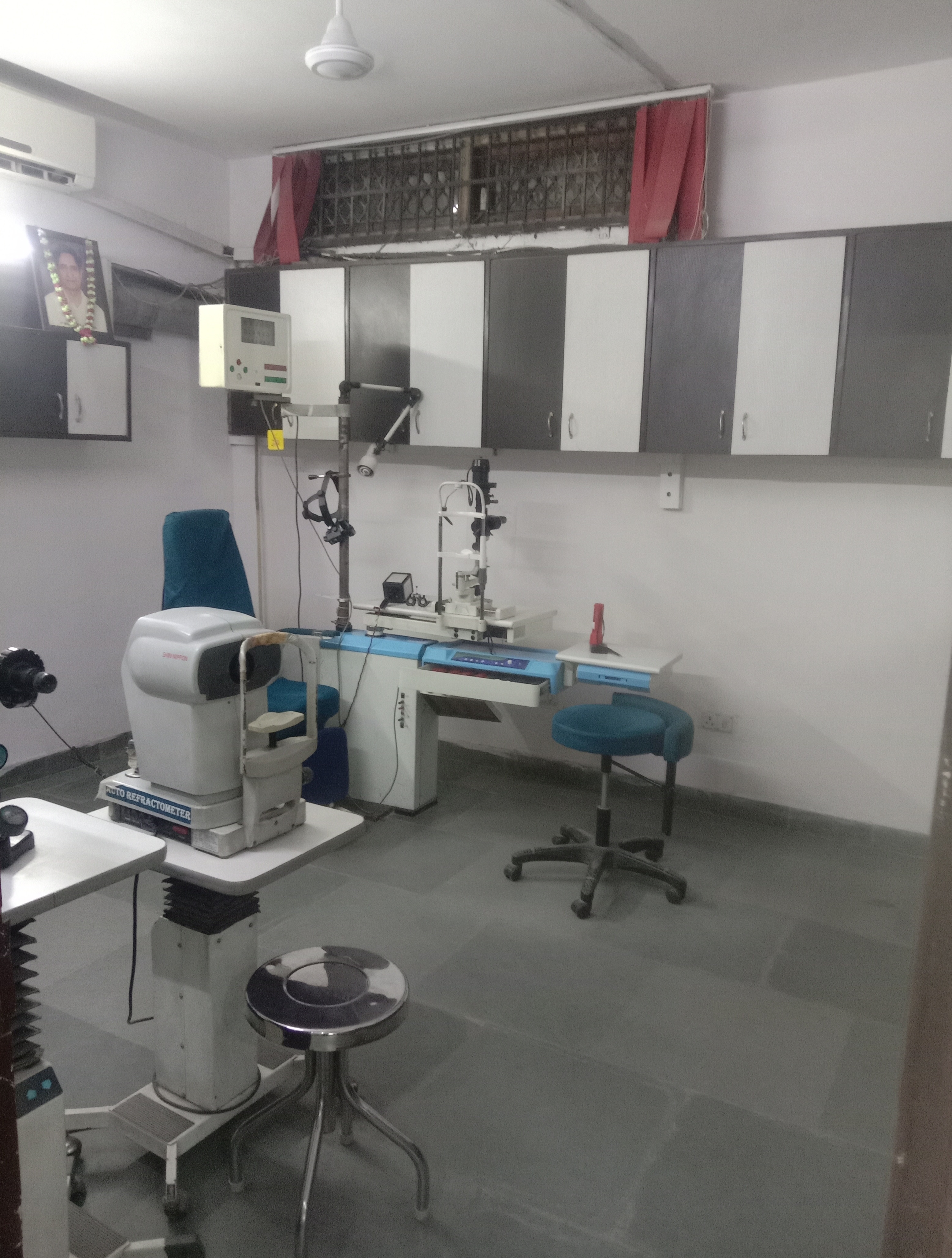 clinic-photo