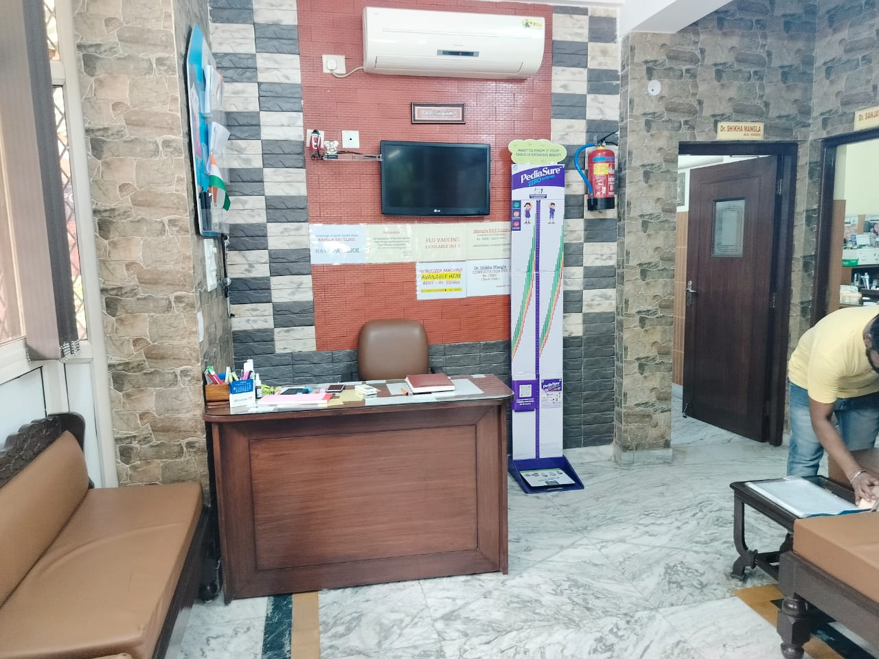 clinic-photo