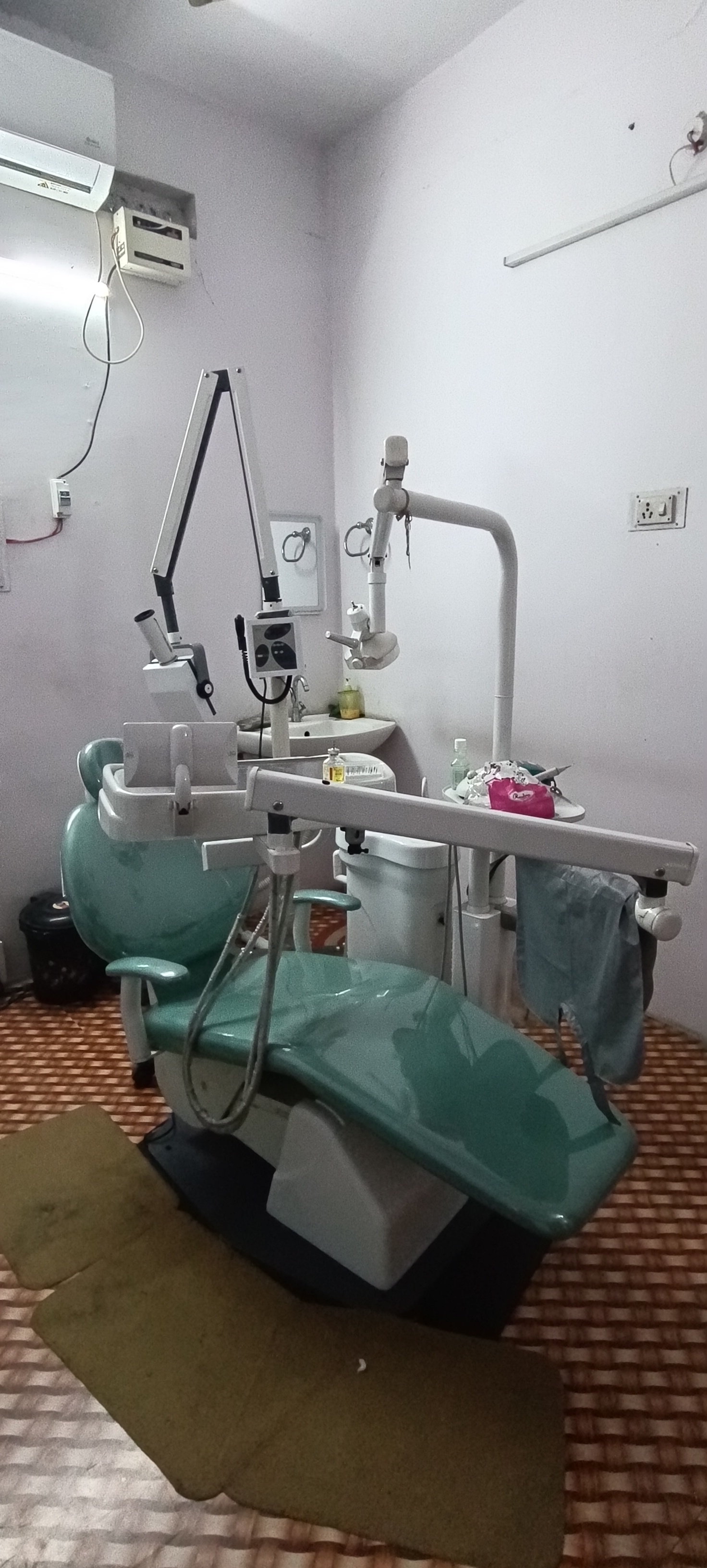 clinic-photo
