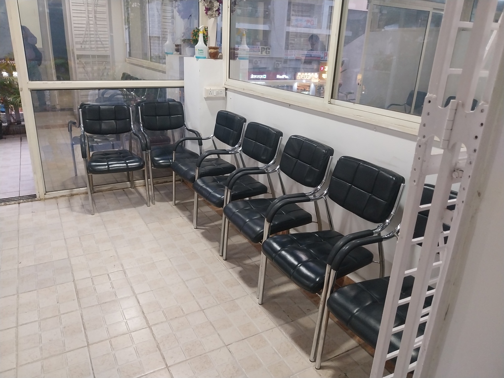 clinic-photo