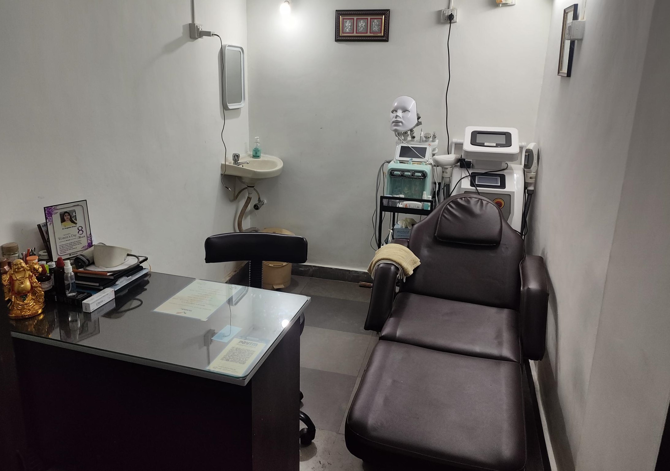 clinic-photo